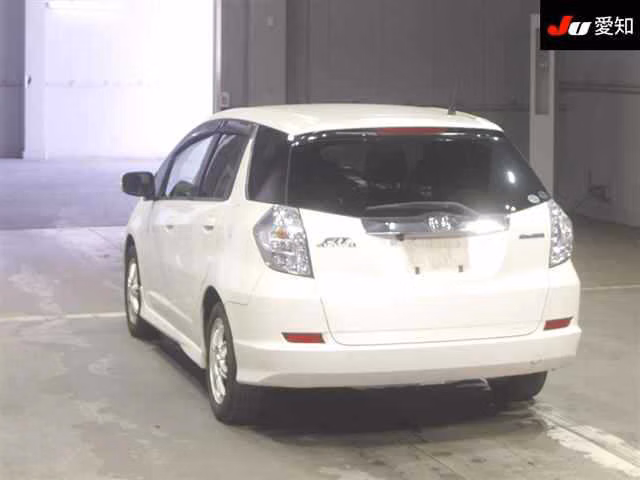 HONDA FIT SHUTTLE