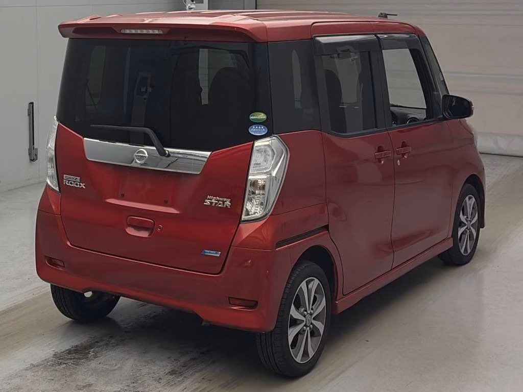 NISSAN DAYZ ROOX