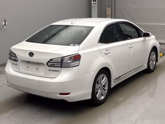 Lexus HS250h