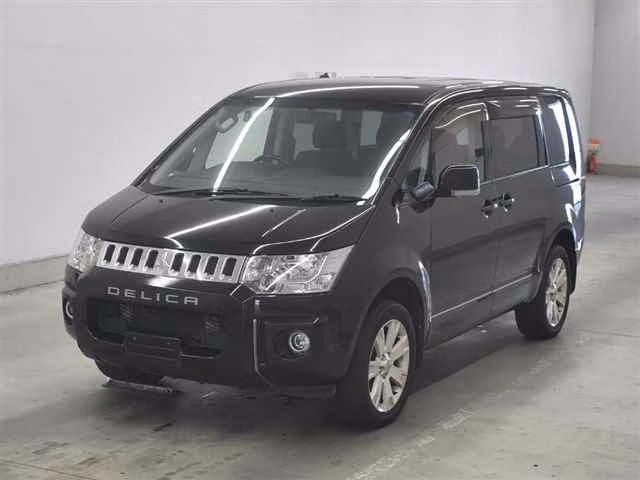 Mitsubishi Delica D:5