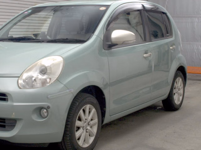 TOYOTA PASSO
