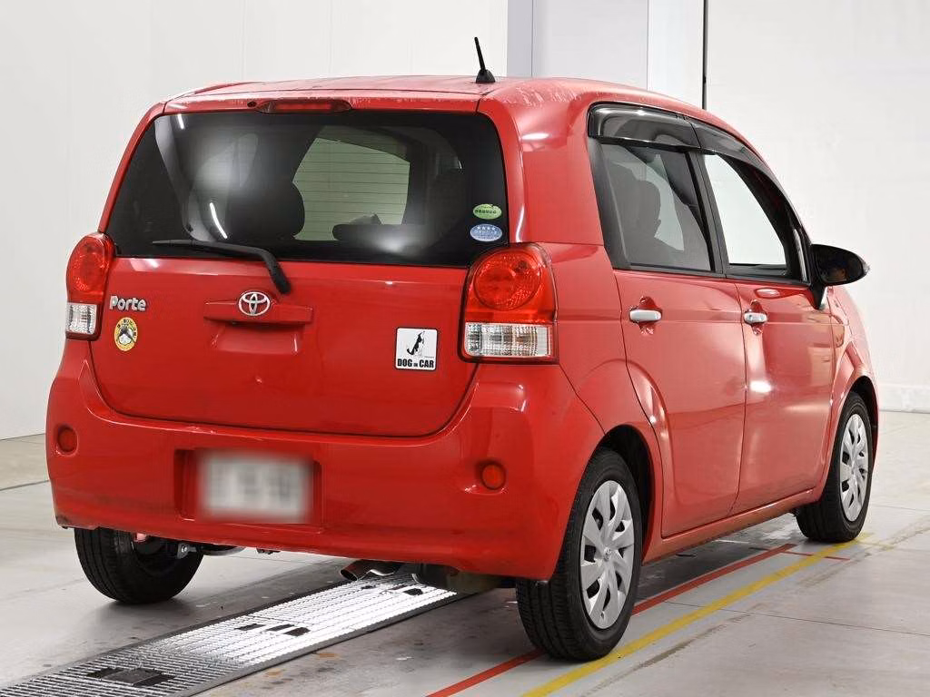 TOYOTA PORTE
