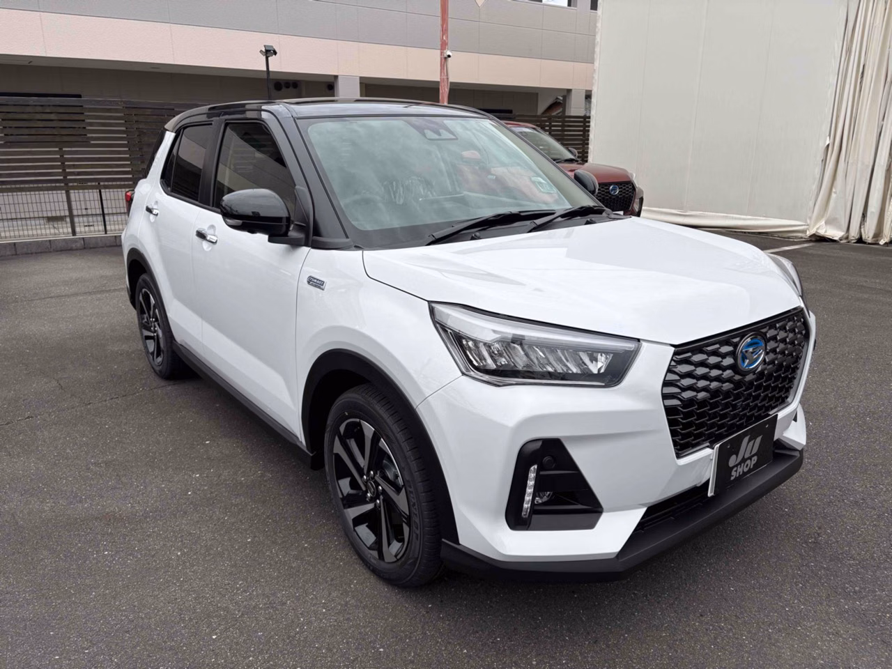 DAIHATSU ROCKY