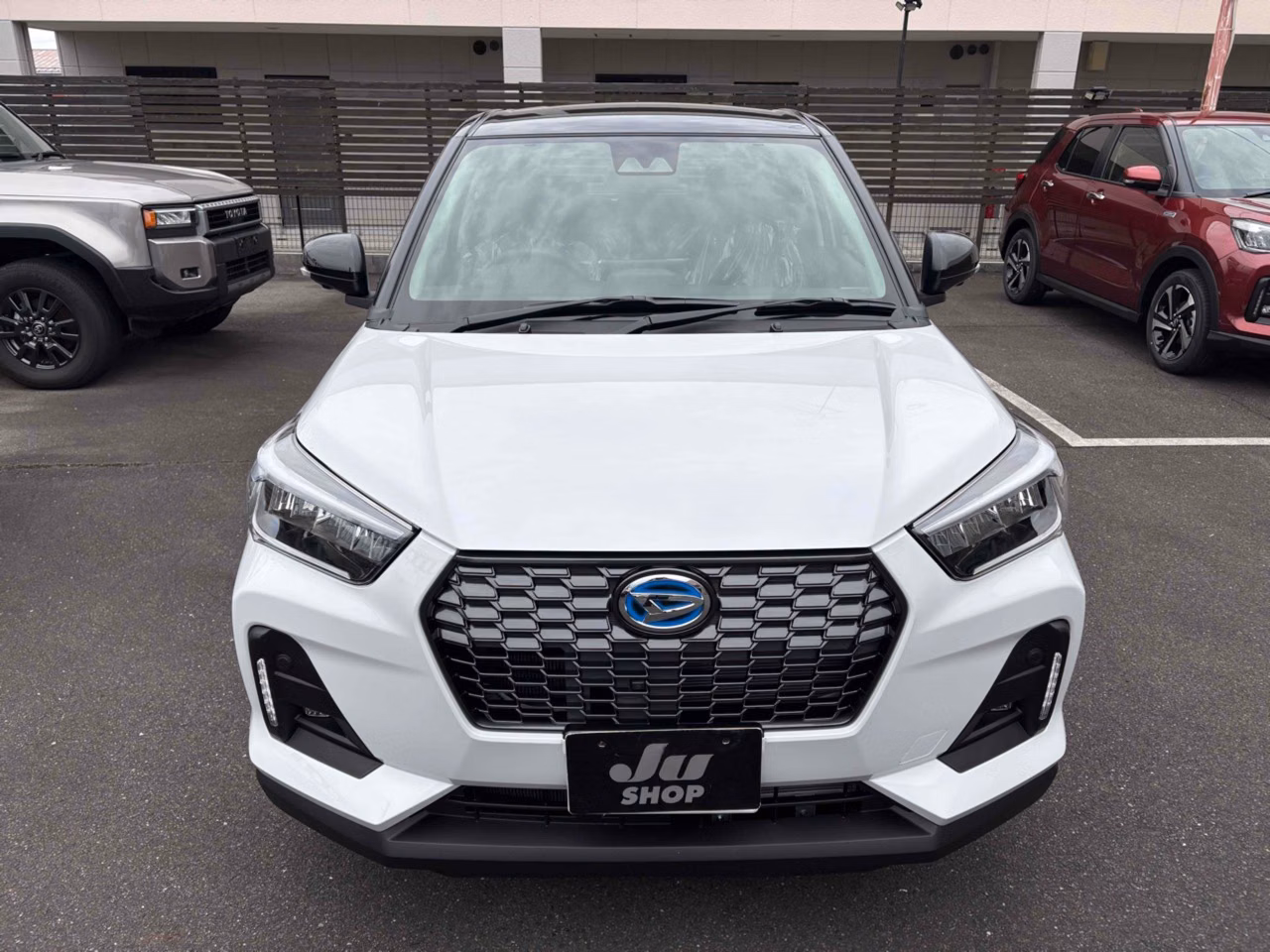 DAIHATSU ROCKY