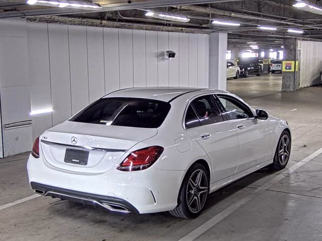 MERCEDES-BENZ C-CLASS