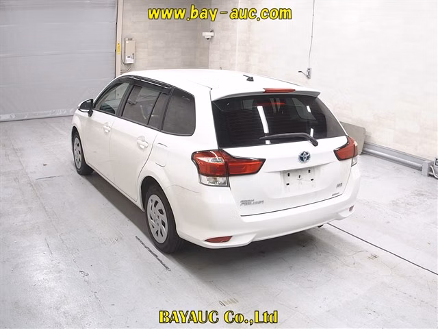 TOYOTA COROLLA FIELDER