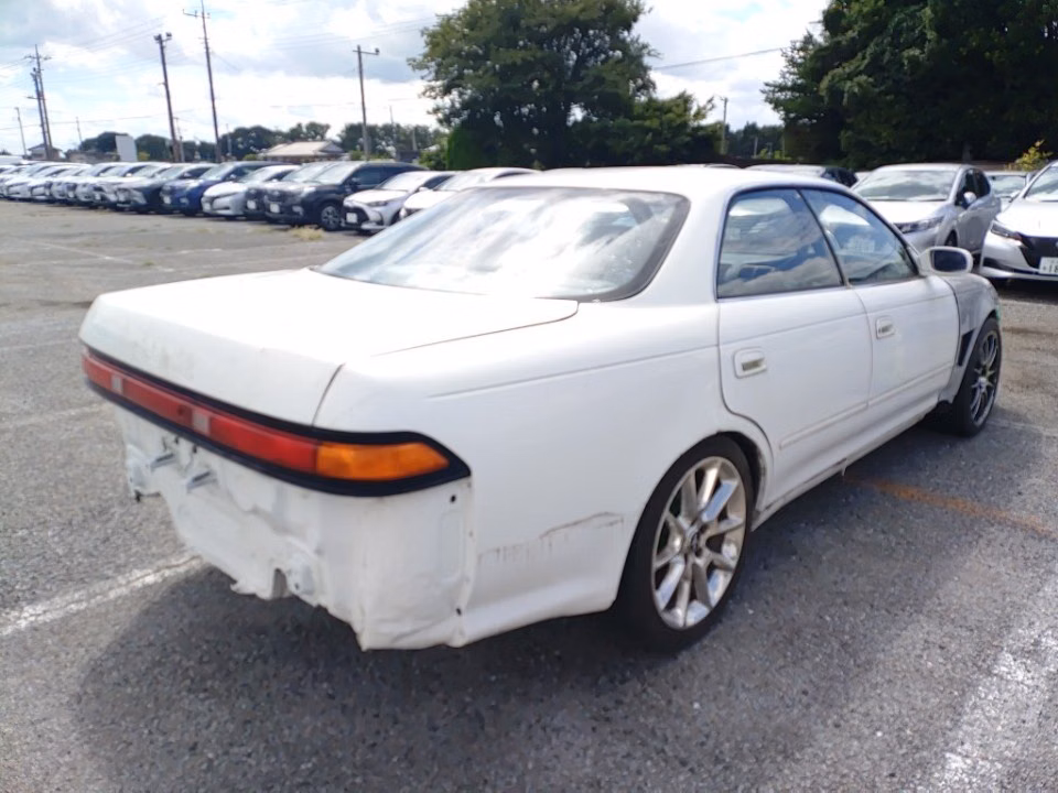 TOYOTA MARK II