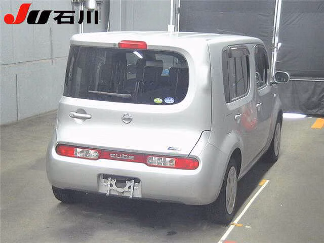 NISSAN CUBE