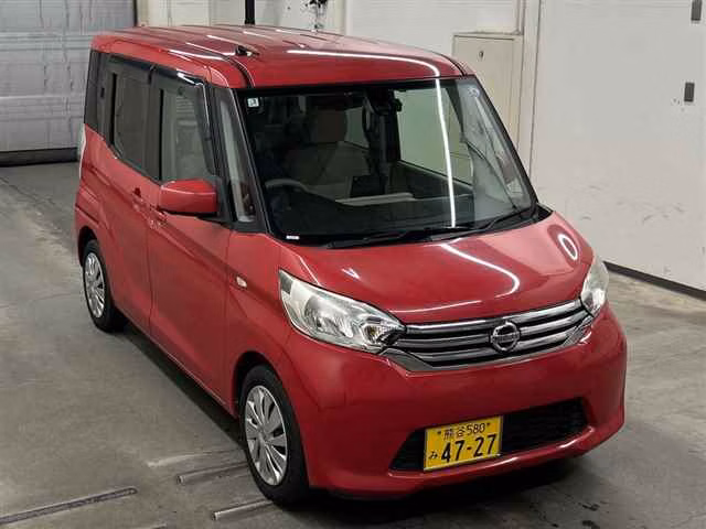 NISSAN DAYZ ROOX