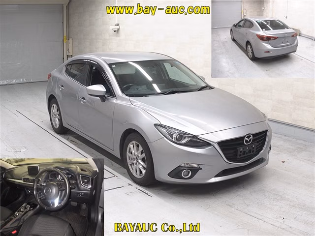 MAZDA AXELA