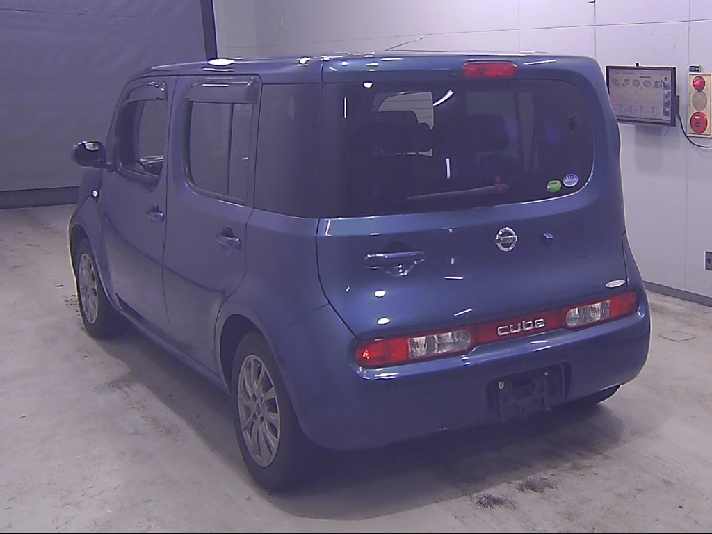 NISSAN CUBE