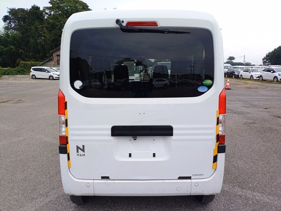 HONDA N-VAN