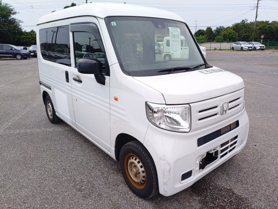 HONDA N-VAN