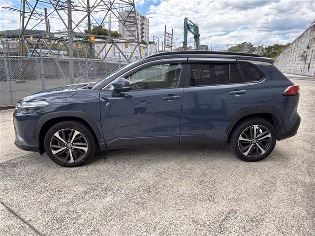 TOYOTA COROLLA CROSS