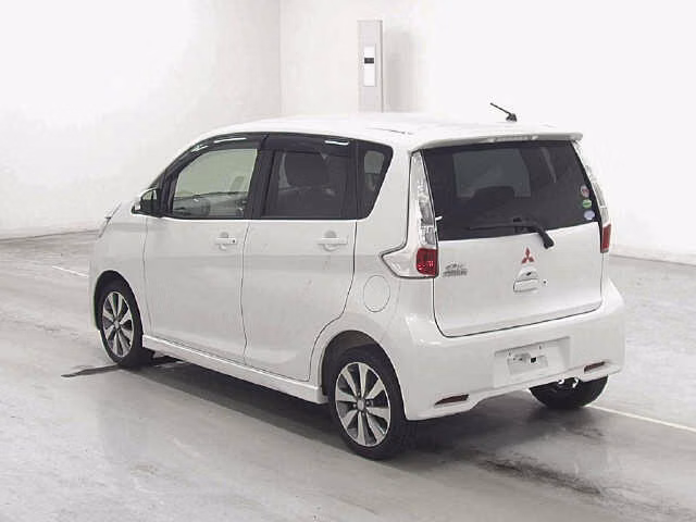 MITSUBISHI EK CUSTOM