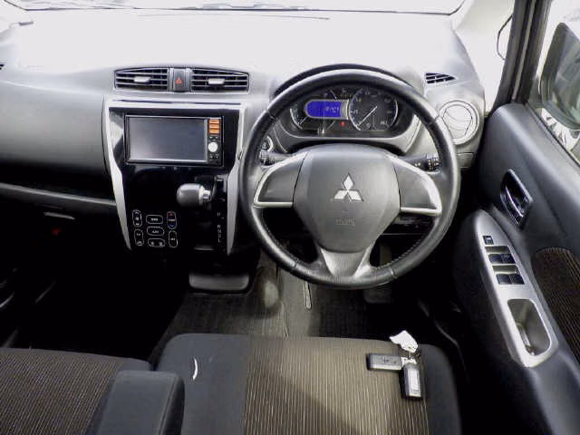 MITSUBISHI EK CUSTOM