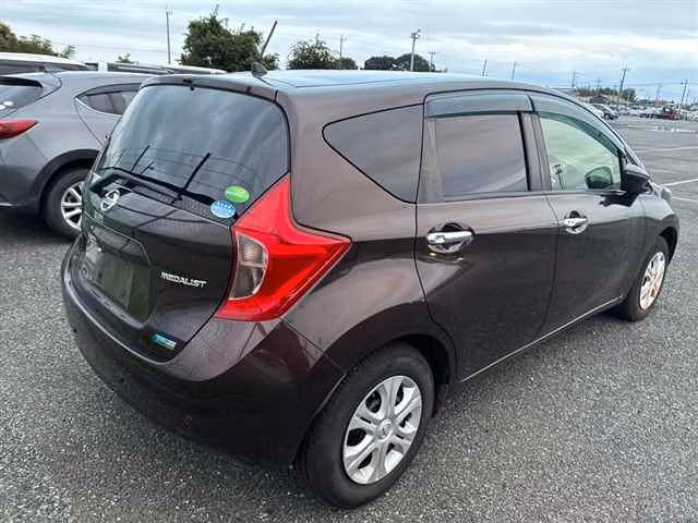 NISSAN NOTE
