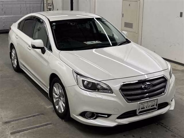 SUBARU LEGACY B4