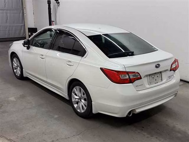 SUBARU LEGACY B4