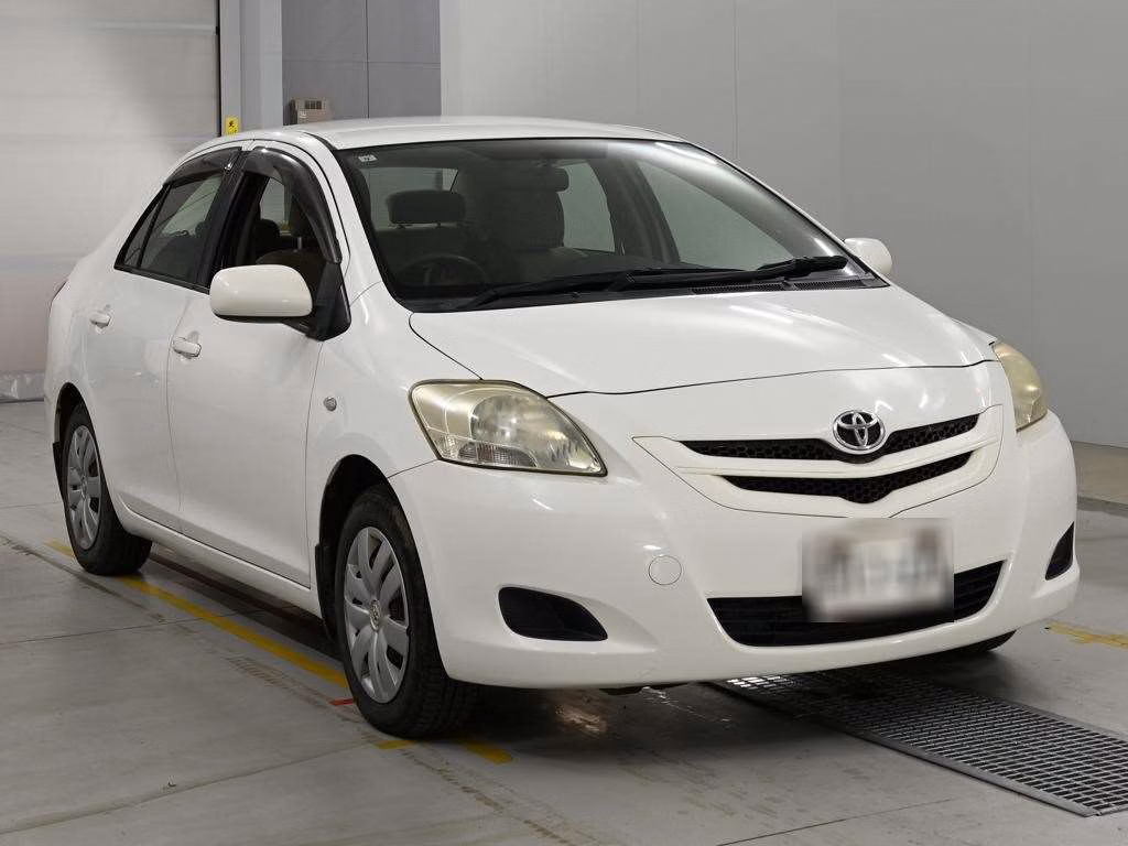 TOYOTA BELTA