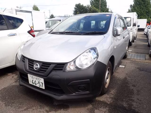 Nissan AD