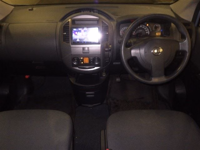NISSAN LAFESTA