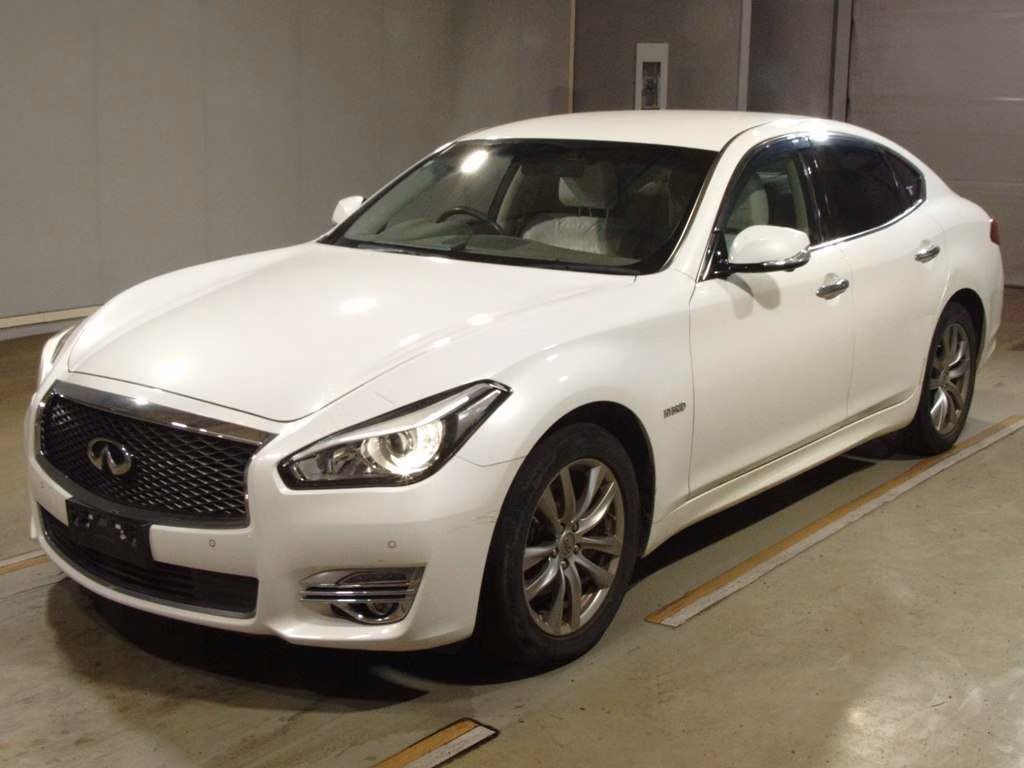 Nissan Fuga