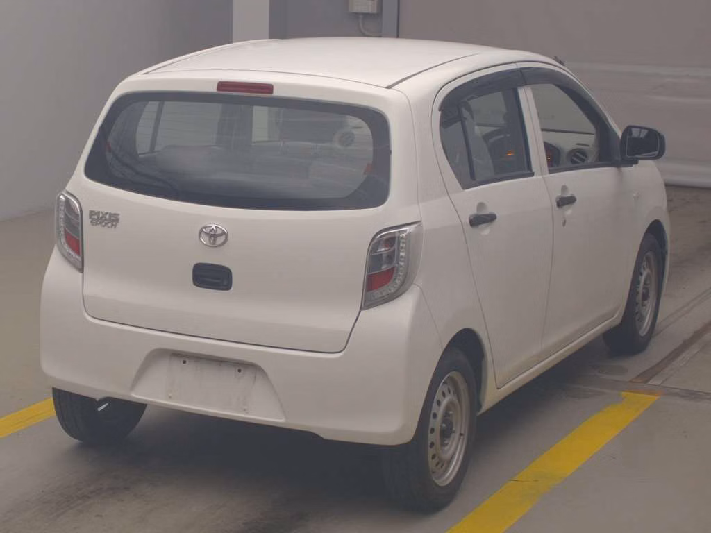 TOYOTA PIXIS EPOCH
