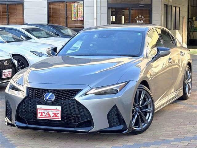 LEXUS IS300H