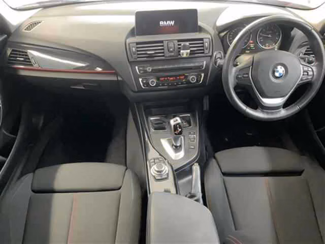 BMW 1-SERIES