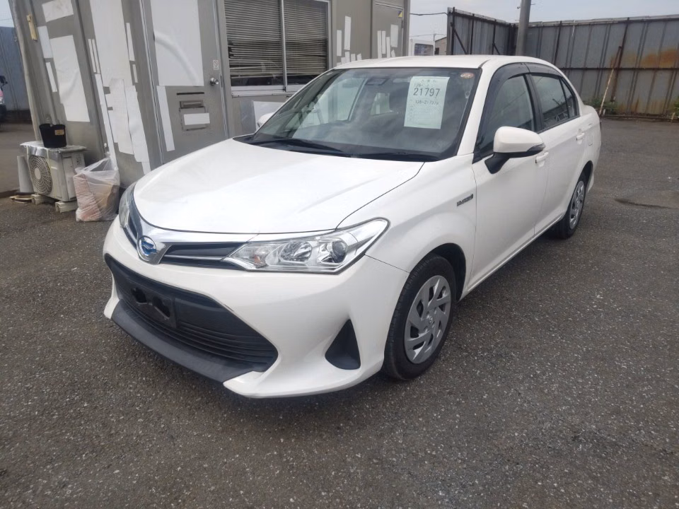 TOYOTA COROLLA AXIO