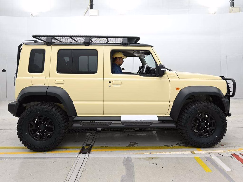 SUZUKI JIMNY