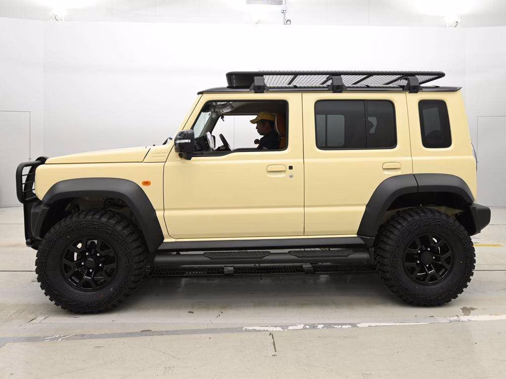 SUZUKI JIMNY