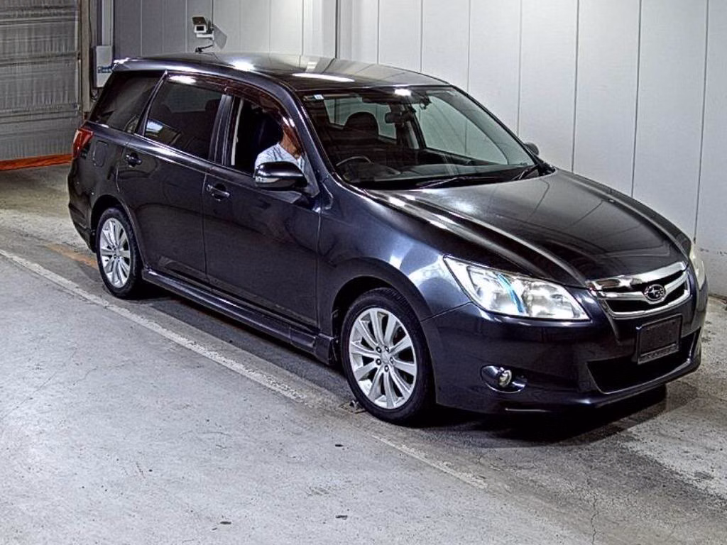SUBARU EXIGA