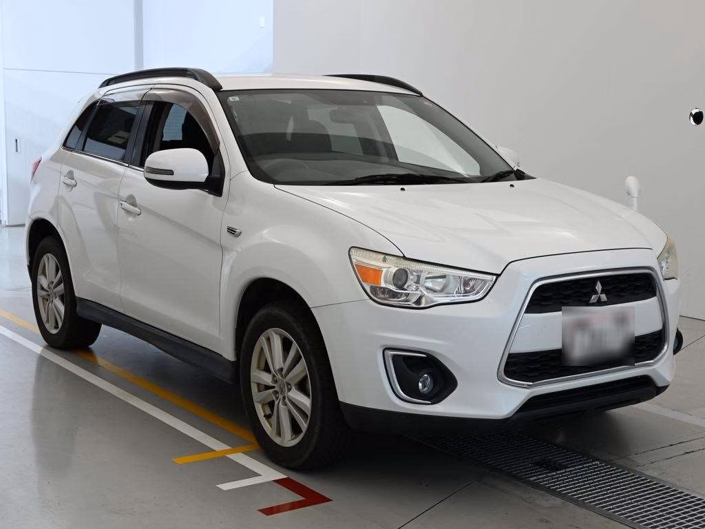 MITSUBISHI RVR