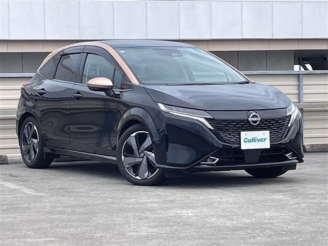 Nissan Aura