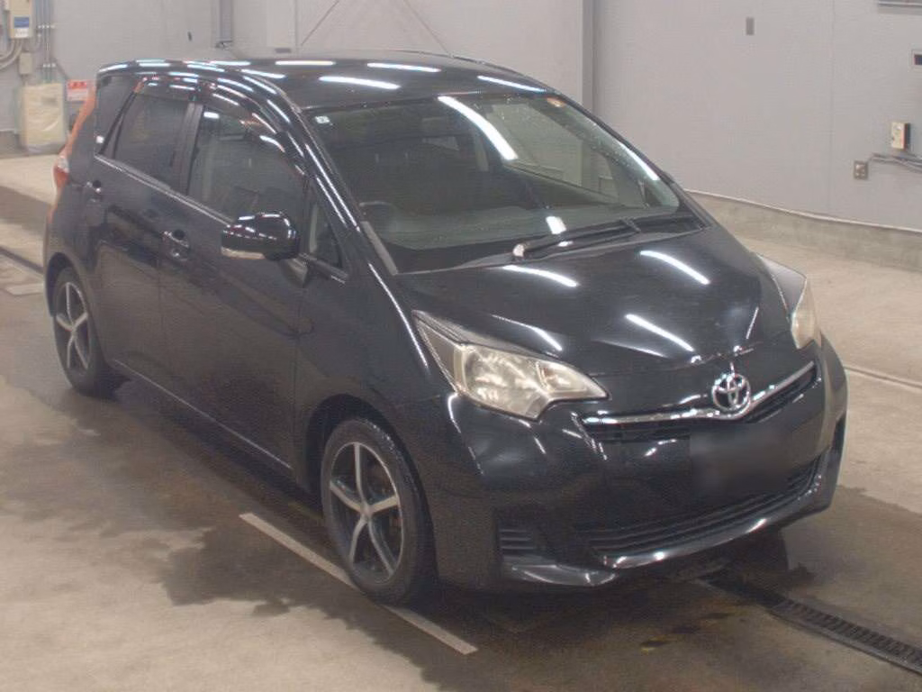 TOYOTA RACTIS