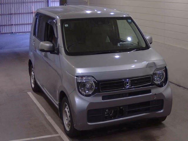 HONDA N-WGN