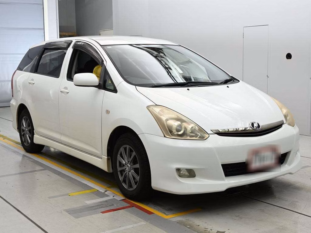 TOYOTA WISH