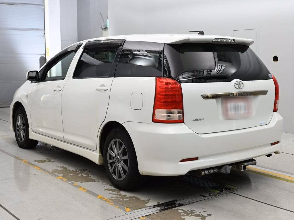 TOYOTA WISH