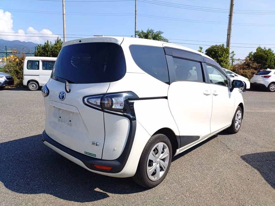 TOYOTA SIENTA