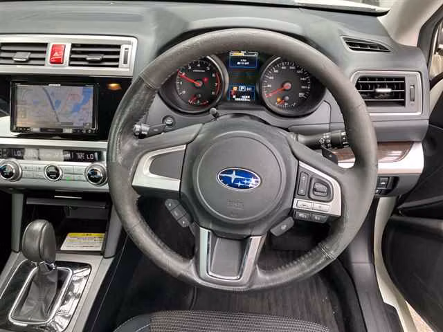 Subaru Legacy B4