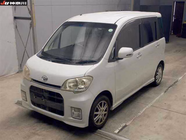 DAIHATSU TANTO EXE