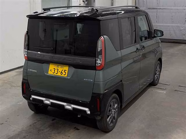 MITSUBISHI DELICA MINI