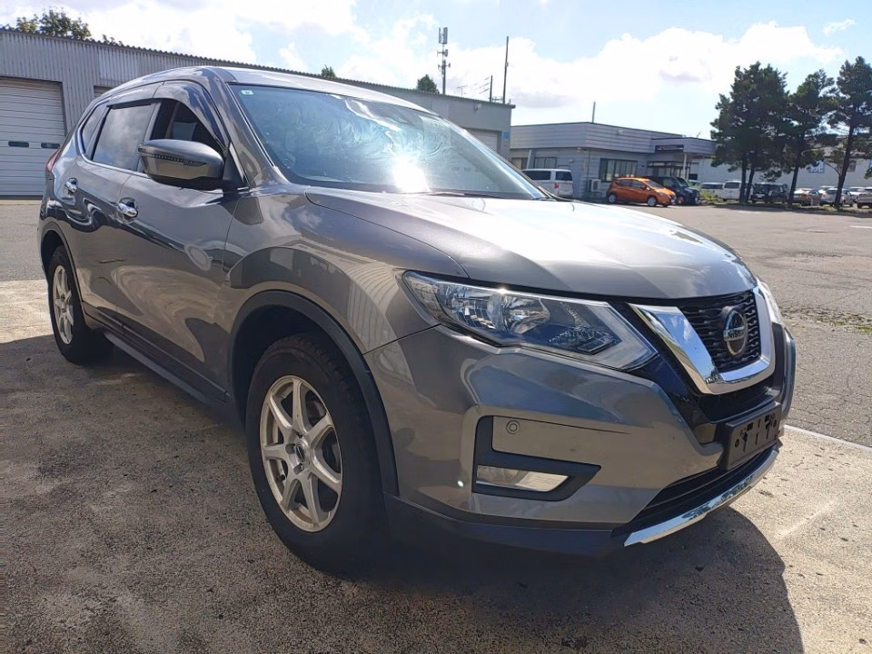 NISSAN X-TRAIL