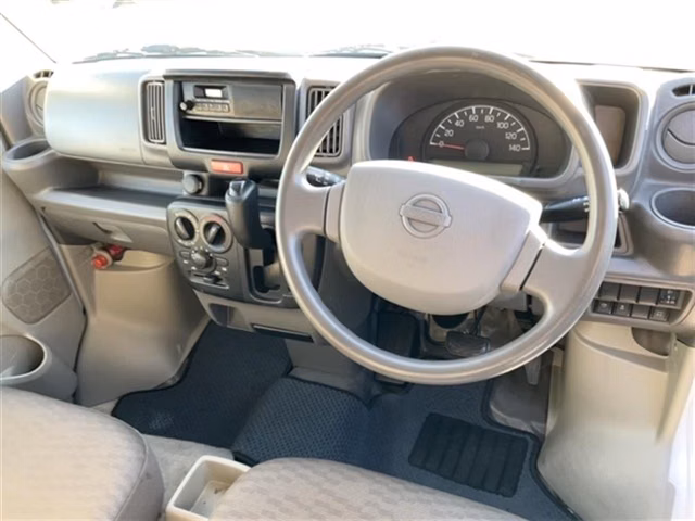 Nissan NV100 Clipper