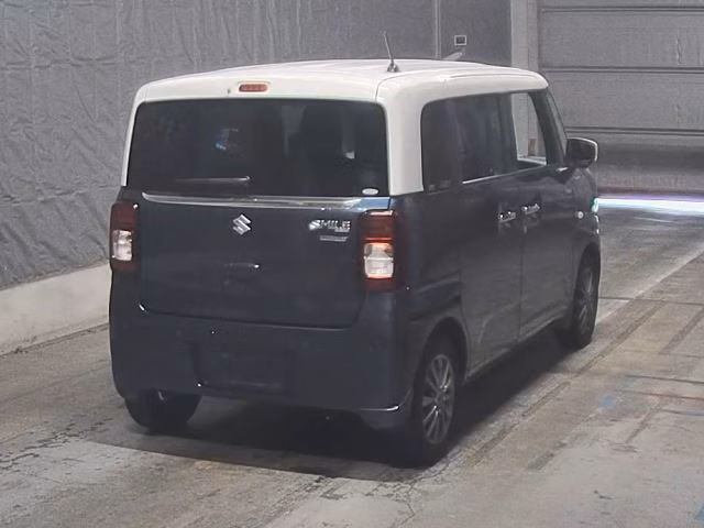 SUZUKI WAGON R SMILE