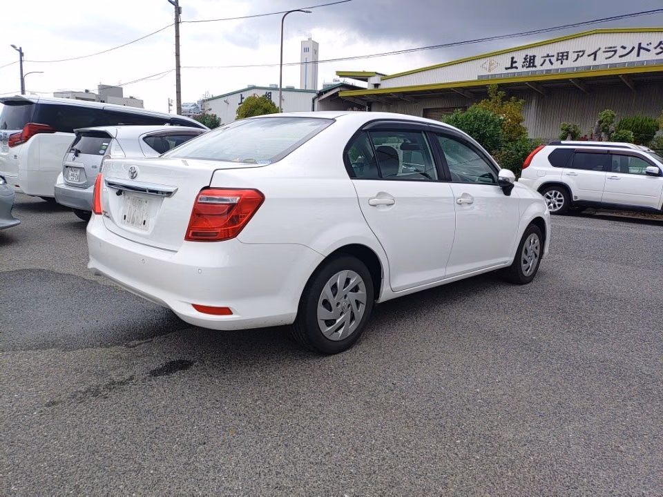 TOYOTA COROLLA AXIO