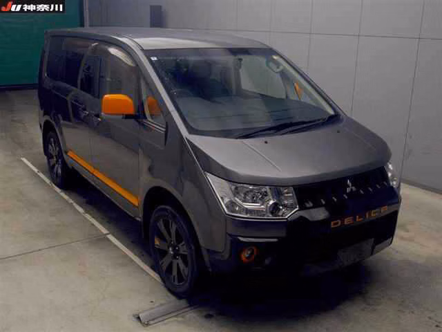 Mitsubishi Delica D:5