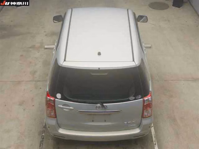 TOYOTA RAUM